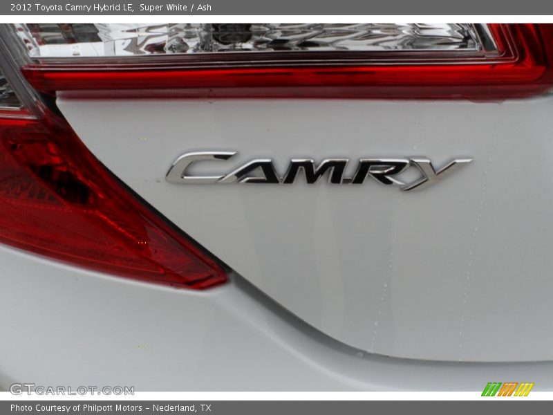 Super White / Ash 2012 Toyota Camry Hybrid LE