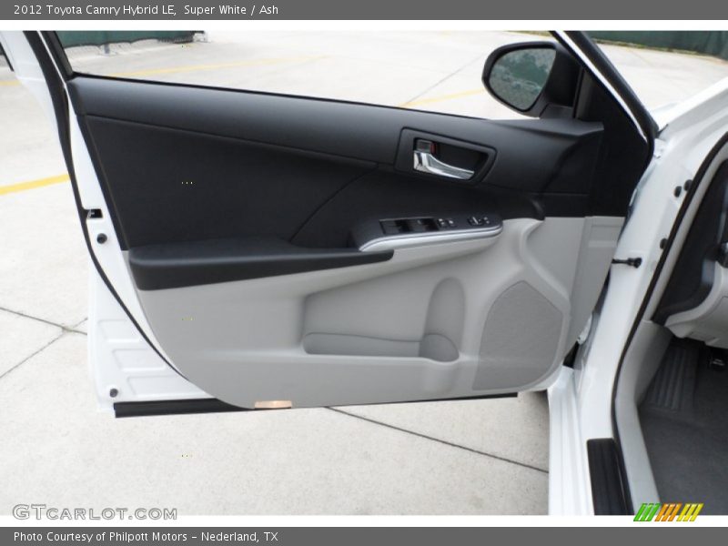 Super White / Ash 2012 Toyota Camry Hybrid LE