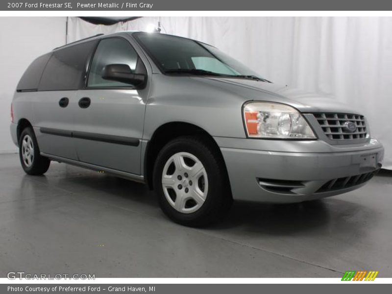 Pewter Metallic / Flint Gray 2007 Ford Freestar SE