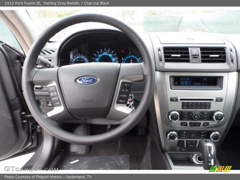 Sterling Grey Metallic / Charcoal Black 2012 Ford Fusion SE