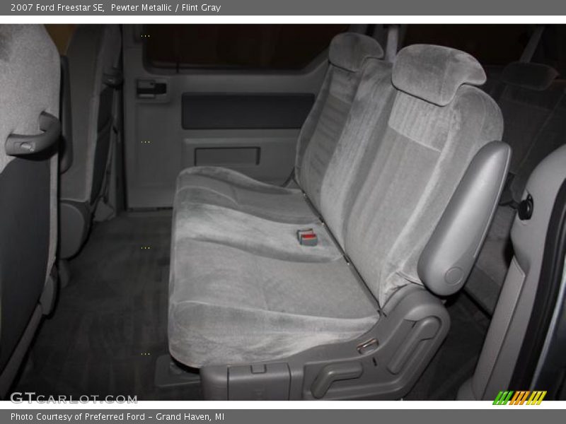 Pewter Metallic / Flint Gray 2007 Ford Freestar SE