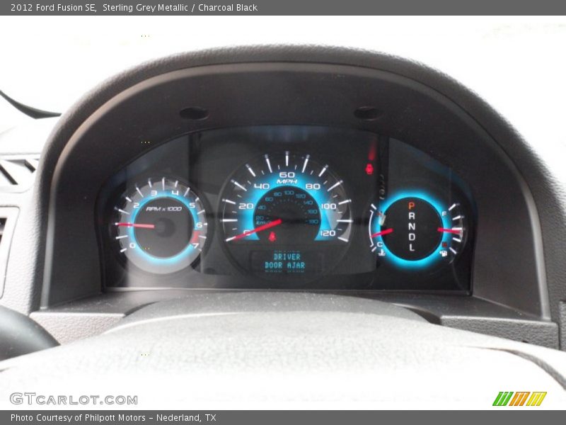 Sterling Grey Metallic / Charcoal Black 2012 Ford Fusion SE