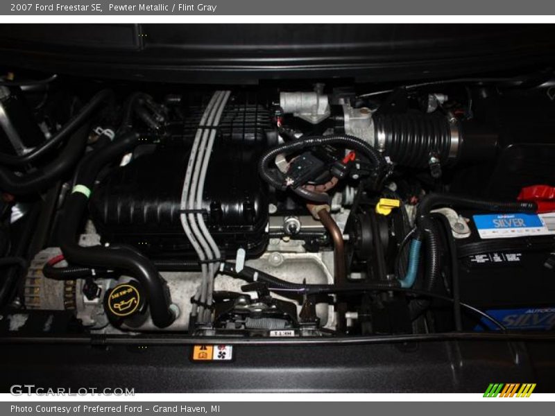 Pewter Metallic / Flint Gray 2007 Ford Freestar SE