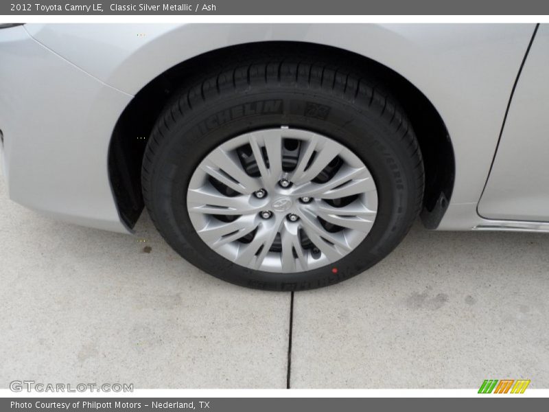 Classic Silver Metallic / Ash 2012 Toyota Camry LE