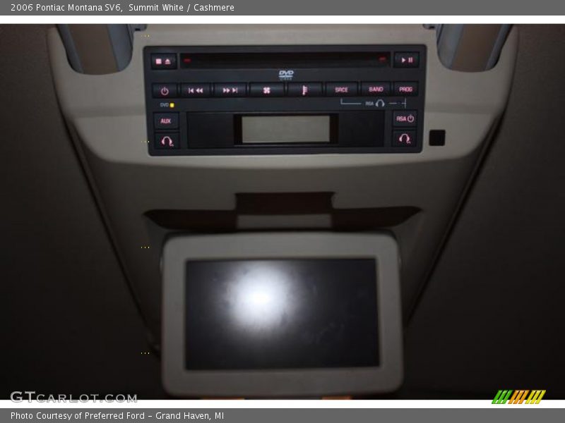 Summit White / Cashmere 2006 Pontiac Montana SV6