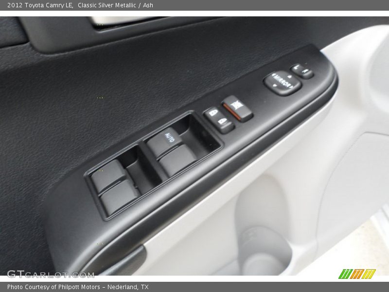 Classic Silver Metallic / Ash 2012 Toyota Camry LE