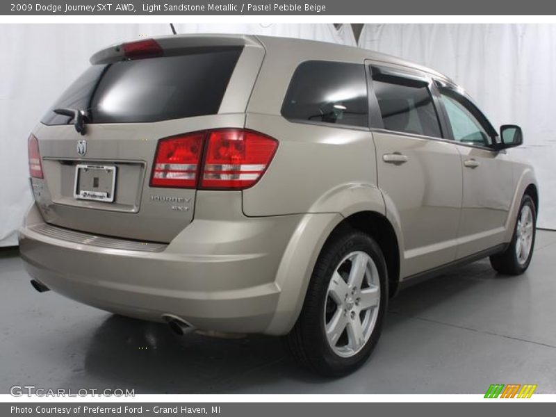Light Sandstone Metallic / Pastel Pebble Beige 2009 Dodge Journey SXT AWD