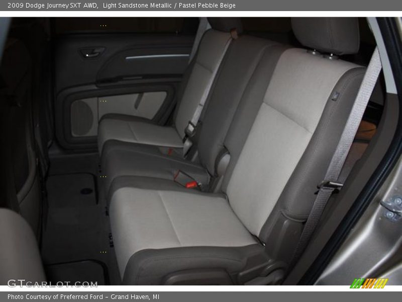 Light Sandstone Metallic / Pastel Pebble Beige 2009 Dodge Journey SXT AWD