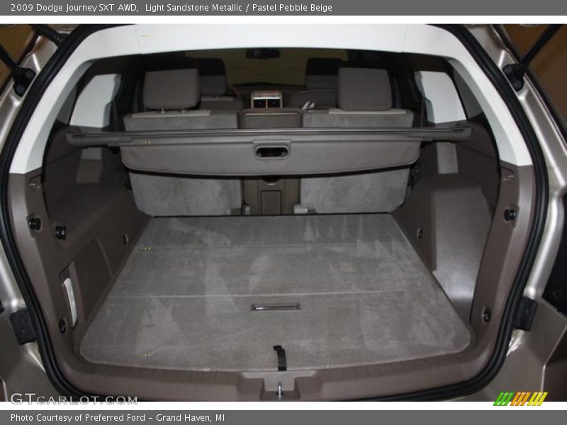 Light Sandstone Metallic / Pastel Pebble Beige 2009 Dodge Journey SXT AWD