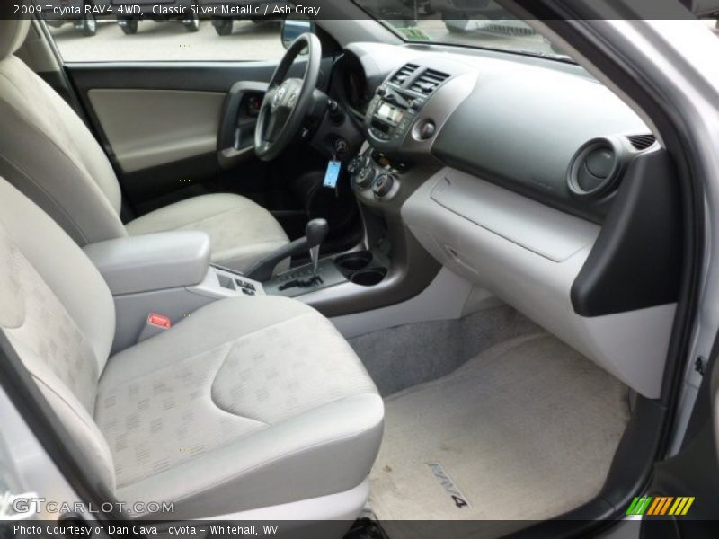 Classic Silver Metallic / Ash Gray 2009 Toyota RAV4 4WD