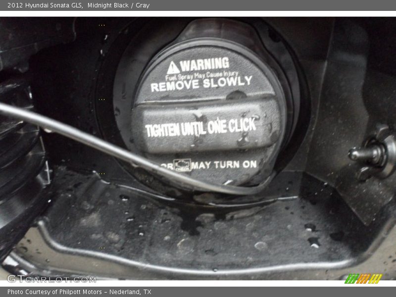 Midnight Black / Gray 2012 Hyundai Sonata GLS