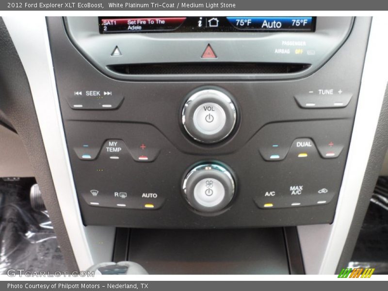 White Platinum Tri-Coat / Medium Light Stone 2012 Ford Explorer XLT EcoBoost
