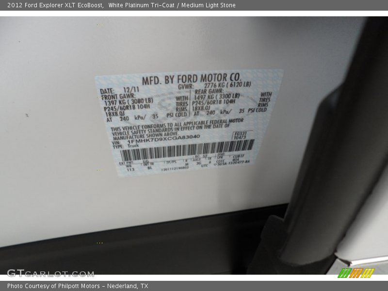 White Platinum Tri-Coat / Medium Light Stone 2012 Ford Explorer XLT EcoBoost