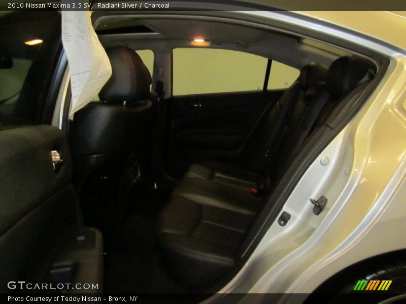 Radiant Silver / Charcoal 2010 Nissan Maxima 3.5 SV