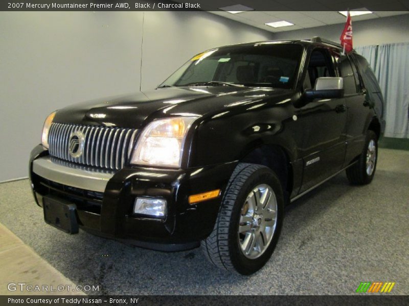 Black / Charcoal Black 2007 Mercury Mountaineer Premier AWD