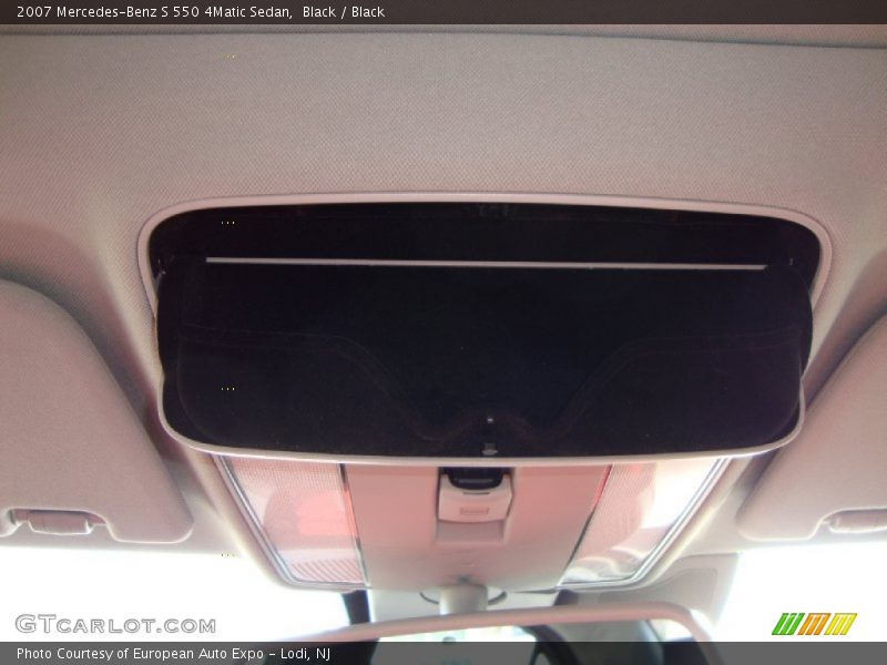 Black / Black 2007 Mercedes-Benz S 550 4Matic Sedan