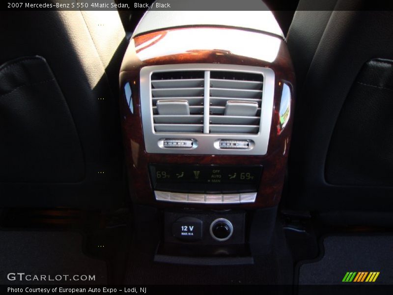 Black / Black 2007 Mercedes-Benz S 550 4Matic Sedan