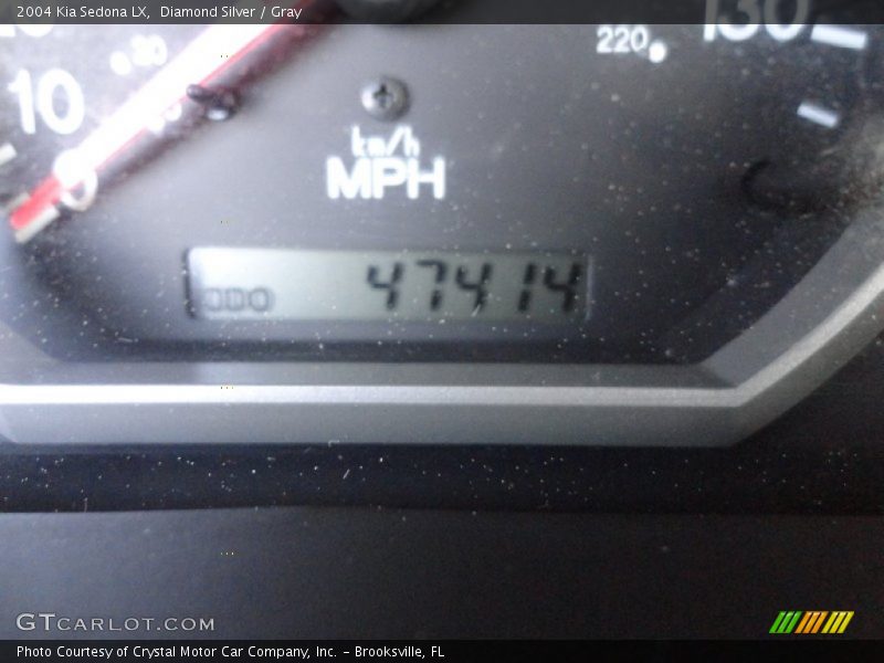 Diamond Silver / Gray 2004 Kia Sedona LX