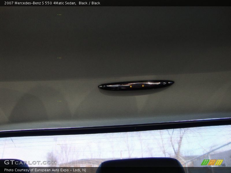 Black / Black 2007 Mercedes-Benz S 550 4Matic Sedan