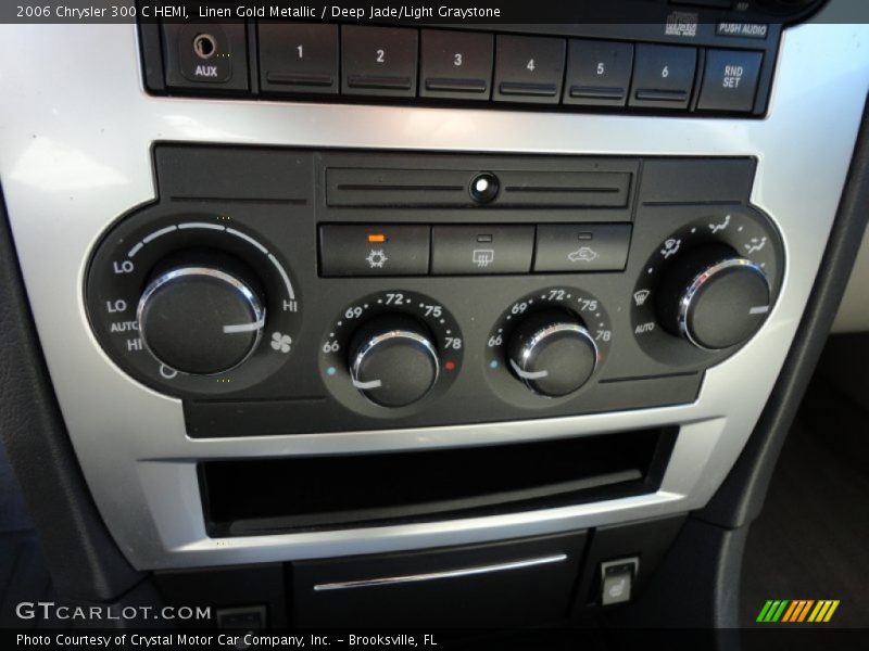 Linen Gold Metallic / Deep Jade/Light Graystone 2006 Chrysler 300 C HEMI