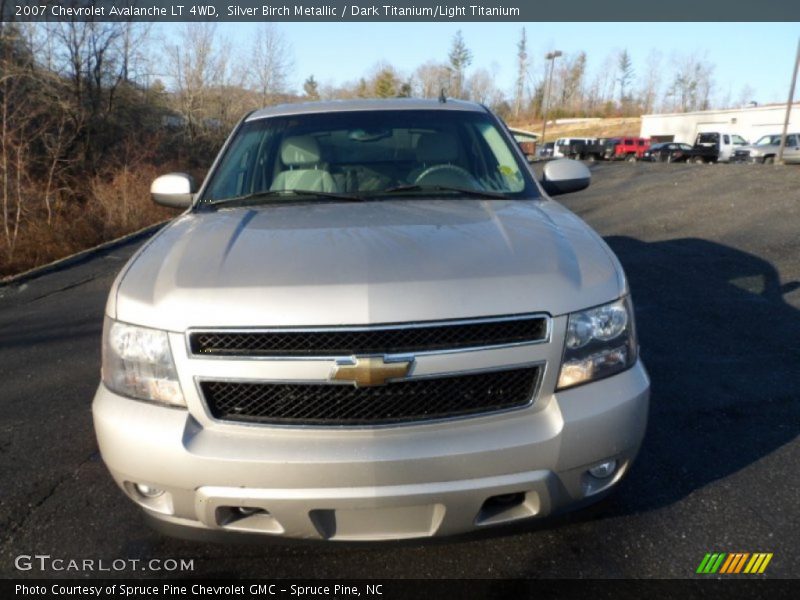 Silver Birch Metallic / Dark Titanium/Light Titanium 2007 Chevrolet Avalanche LT 4WD