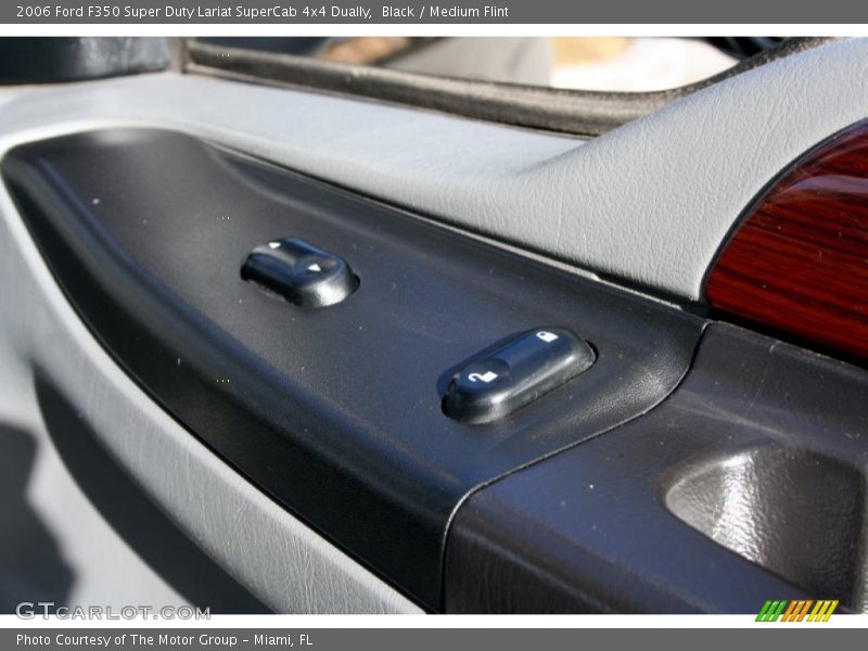 Black / Medium Flint 2006 Ford F350 Super Duty Lariat SuperCab 4x4 Dually