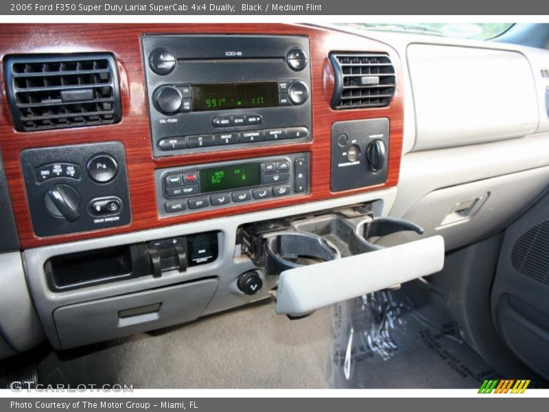 Black / Medium Flint 2006 Ford F350 Super Duty Lariat SuperCab 4x4 Dually