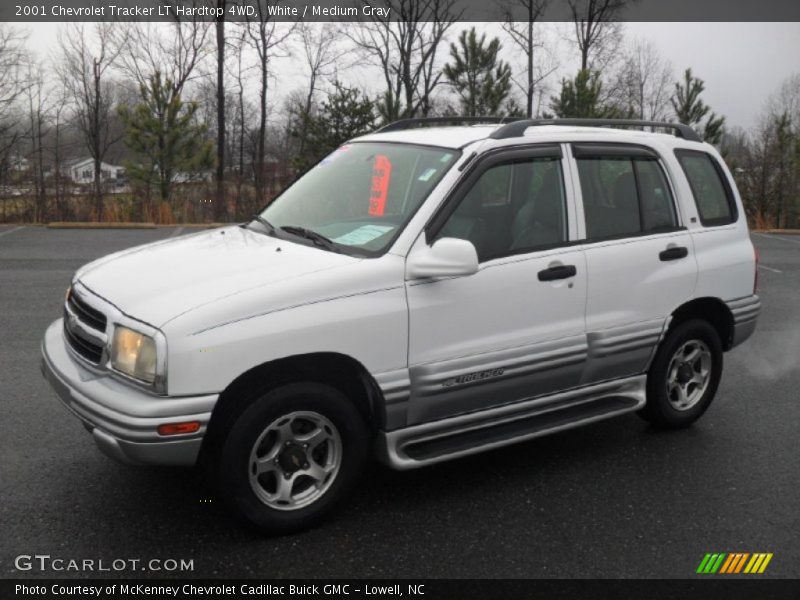 White / Medium Gray 2001 Chevrolet Tracker LT Hardtop 4WD