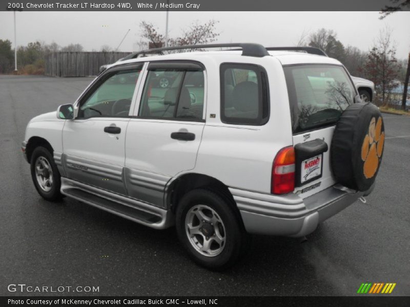 White / Medium Gray 2001 Chevrolet Tracker LT Hardtop 4WD