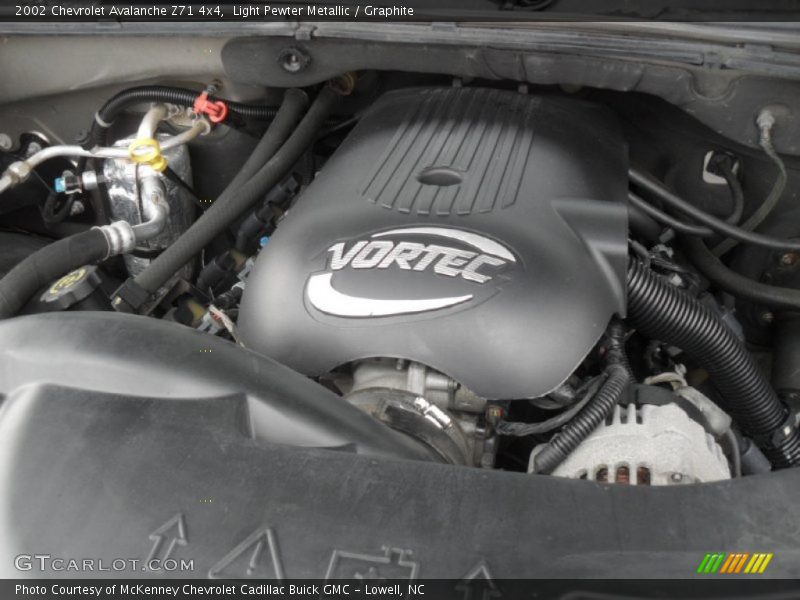 Light Pewter Metallic / Graphite 2002 Chevrolet Avalanche Z71 4x4