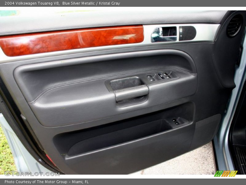 Blue Silver Metallic / Kristal Gray 2004 Volkswagen Touareg V8
