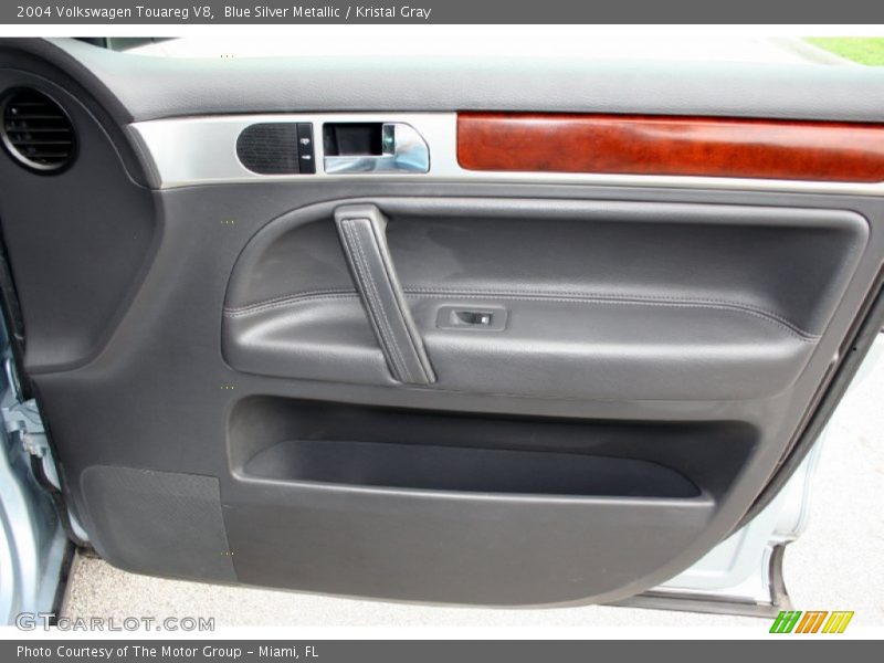 Blue Silver Metallic / Kristal Gray 2004 Volkswagen Touareg V8