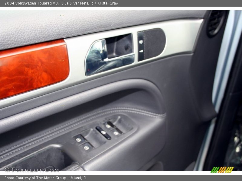 Blue Silver Metallic / Kristal Gray 2004 Volkswagen Touareg V8