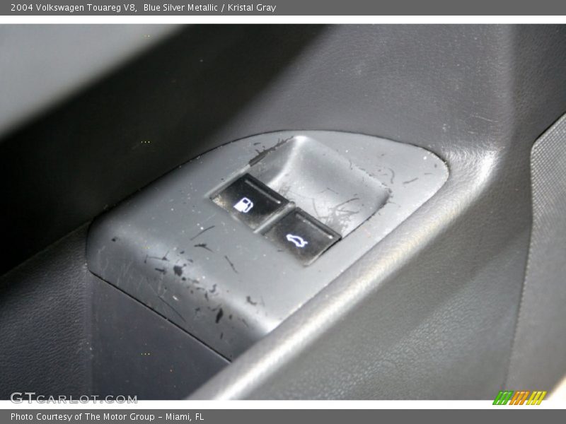 Blue Silver Metallic / Kristal Gray 2004 Volkswagen Touareg V8