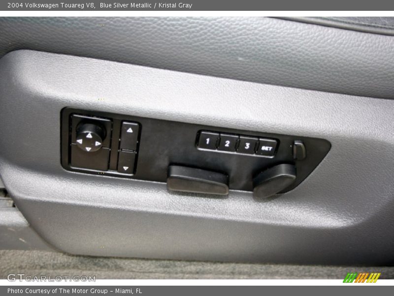 Blue Silver Metallic / Kristal Gray 2004 Volkswagen Touareg V8