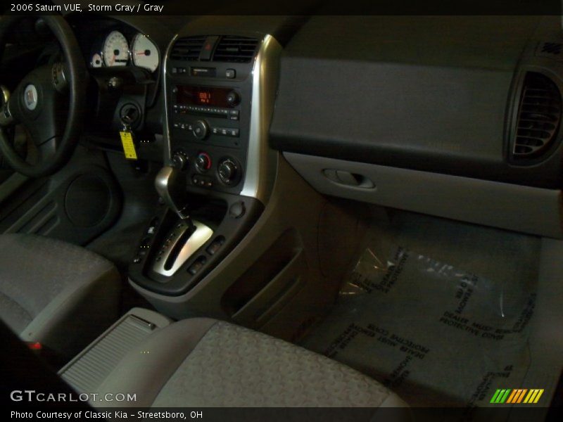 Storm Gray / Gray 2006 Saturn VUE