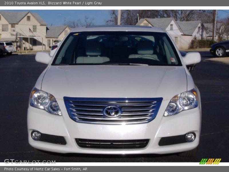 Blizzard White Pearl / Light Gray 2010 Toyota Avalon XLS