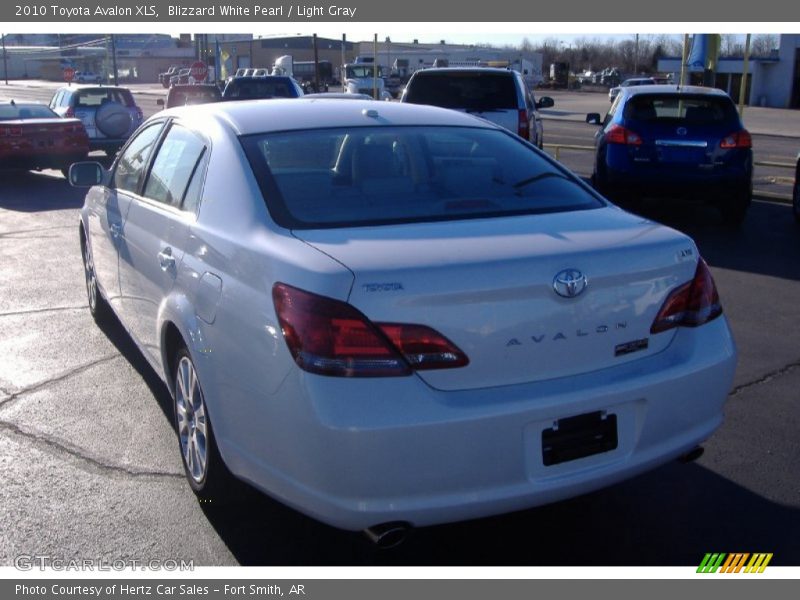 Blizzard White Pearl / Light Gray 2010 Toyota Avalon XLS