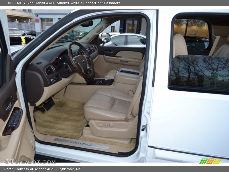Summit White / Cocoa/Light Cashmere 2007 GMC Yukon Denali AWD