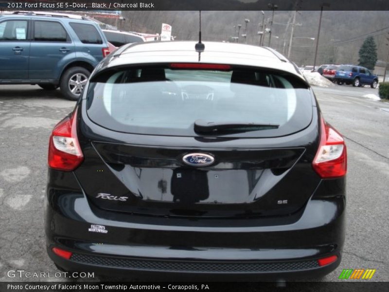 Black / Charcoal Black 2012 Ford Focus SE 5-Door