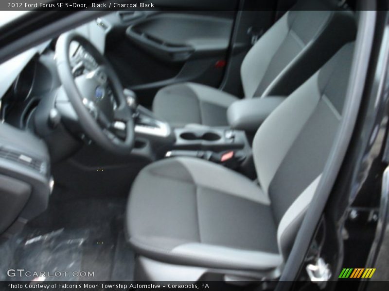 Black / Charcoal Black 2012 Ford Focus SE 5-Door