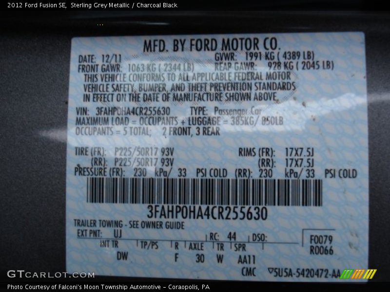 Sterling Grey Metallic / Charcoal Black 2012 Ford Fusion SE
