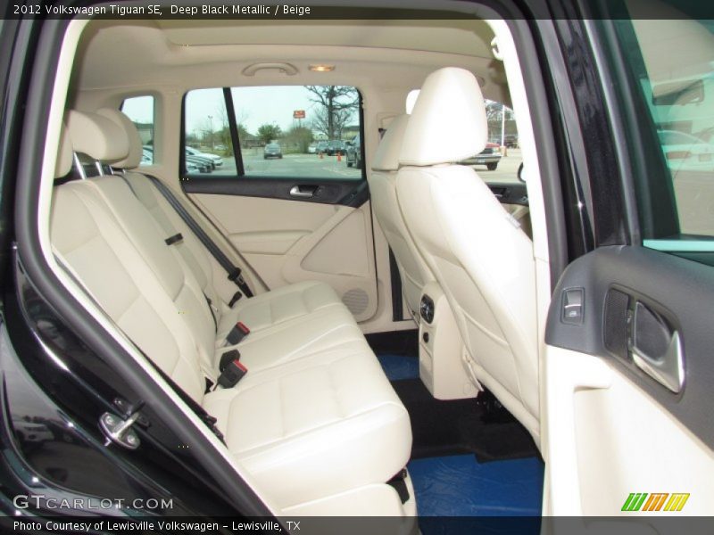 Deep Black Metallic / Beige 2012 Volkswagen Tiguan SE