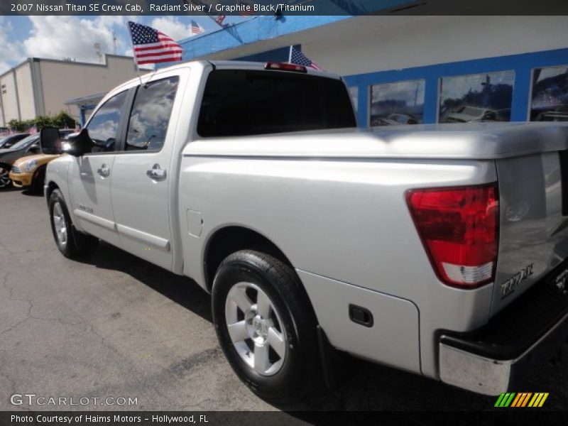 Radiant Silver / Graphite Black/Titanium 2007 Nissan Titan SE Crew Cab