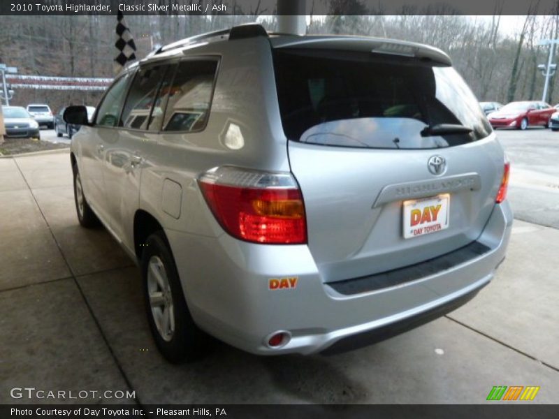 Classic Silver Metallic / Ash 2010 Toyota Highlander