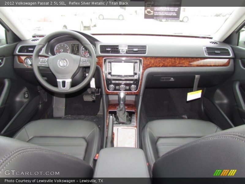 Reflex Silver Metallic / Titan Black 2012 Volkswagen Passat 2.5L SEL