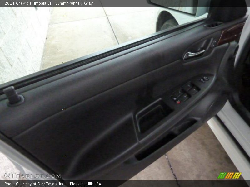 Summit White / Gray 2011 Chevrolet Impala LT