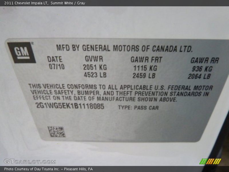 Summit White / Gray 2011 Chevrolet Impala LT