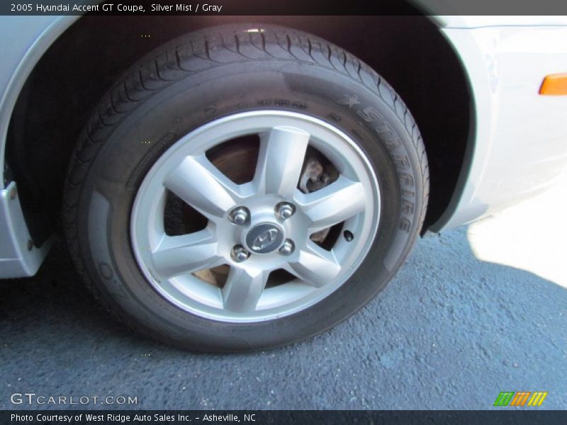 Silver Mist / Gray 2005 Hyundai Accent GT Coupe