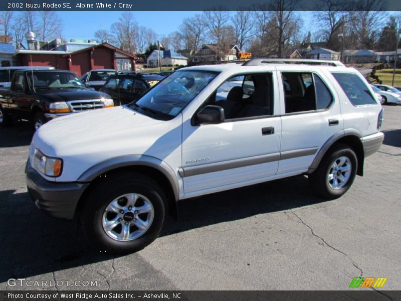 Alpine White / Gray 2002 Isuzu Rodeo SE